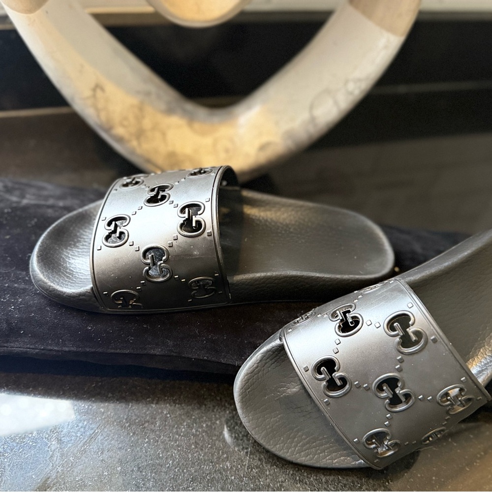 Gucci Metallic Black Slide Sandals